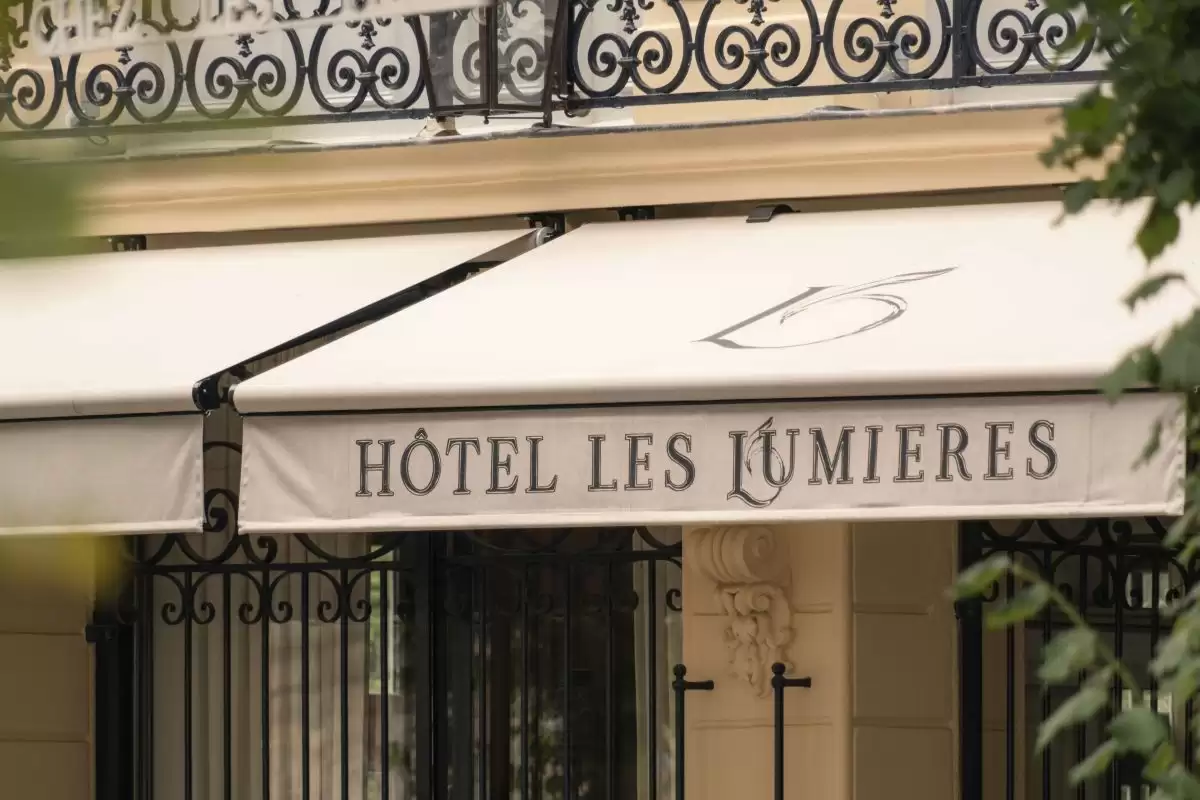 Hotel Les Lumières Versailles